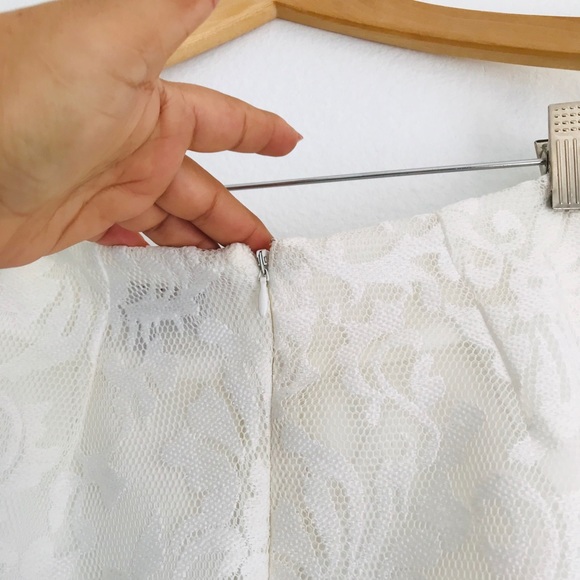 SOLD TOPSHOP LACE HIGH-WAIST SKIRT - Picture 5 of 8